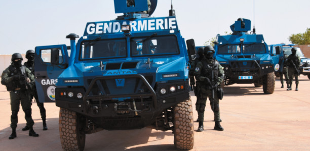 Ballotés par plusieurs fers au feu (entre Ngor, Yoff et Ouakam), les gendarmes perdent pied Ballotés par plusieurs fers au feu (entre Ngor, Yoff et Ouakam), les gendarmes perdent pied