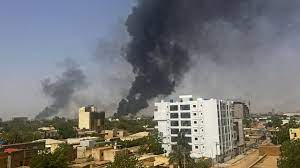 Soudan: les combats se poursuivent au 1er mai, malgré un nouveau cessez-le-feu Soudan: les combats se poursuivent au 1er mai, malgré un nouveau cessez-le-feu