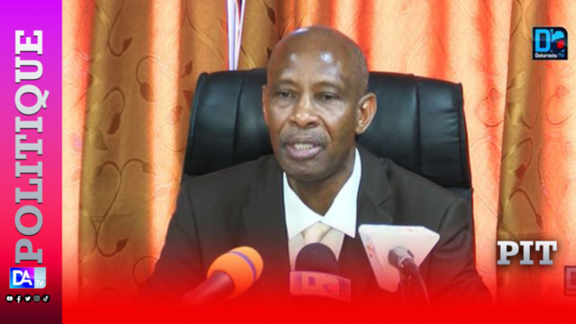 Politique : Samba Sy a été réélu Secrétaire Général du PIT. Politique : Samba Sy a été réélu Secrétaire Général du PIT.