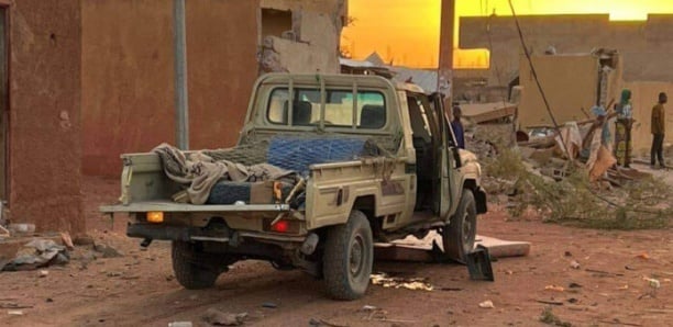Terrorisme au Burkina : Même un «corbillard» peut être piégé, avertit le ministre de la Défense Terrorisme au Burkina : Même un «corbillard» peut être piégé, avertit le ministre de la Défense