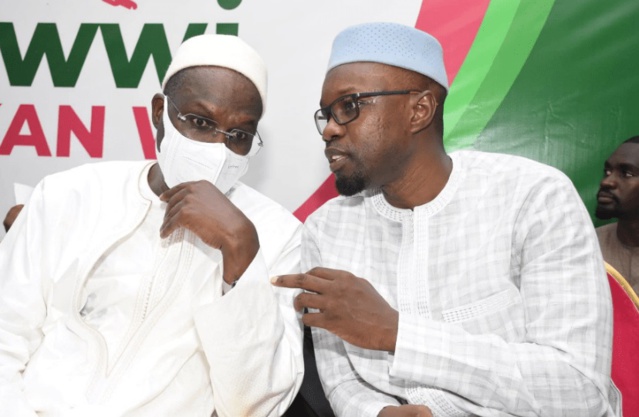 Meeting du F24 : Yaw étale son linge SALL Meeting du F24 : Yaw étale son linge SALL