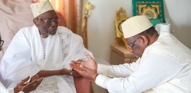 MACKY SALL REND HOMMAGE "À UN GUIDE RELIGIEUX D’UNE GRANDE DIMENSION" MACKY SALL REND HOMMAGE "À UN GUIDE RELIGIEUX D’UNE GRANDE DIMENSION"