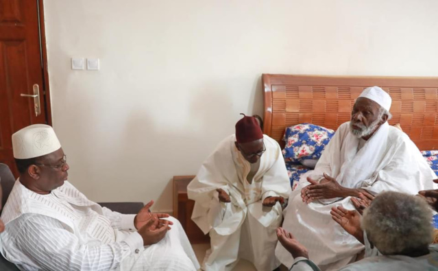 Ndiassane : Le Président de la République présente les condoléances de la Nation Ndiassane : Le Président de la République présente les condoléances de la Nation