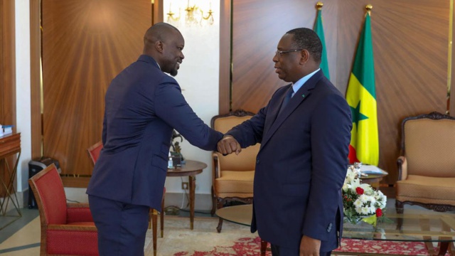 Ousmane Sonko : "Si Macky Sall veut m'arrêter... " Ousmane Sonko : "Si Macky Sall veut m'arrêter... "