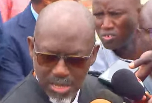 Me Macodou Ndour, avocat de Ndèye Khady Ndiaye : « Toute décision rendue sera absolument viciée et ne sera pas crédible » Me Macodou Ndour, avocat de Ndèye Khady Ndiaye : « Toute décision rendue sera absolument viciée et ne sera pas crédible »