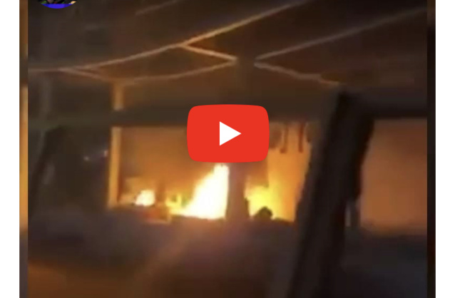 Grand Dakar : Des installations du Brt brulées par de jeunes manifestants Grand Dakar : Des installations du Brt brulées par de jeunes manifestants