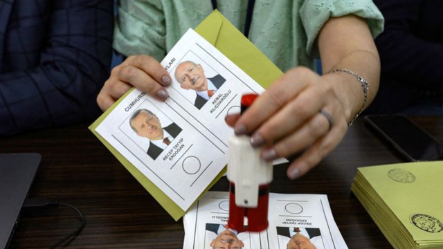 Présidentielle en Turquie : les bureaux de vote ont fermé, le dépouillement a commencé Présidentielle en Turquie : les bureaux de vote ont fermé, le dépouillement a commencé