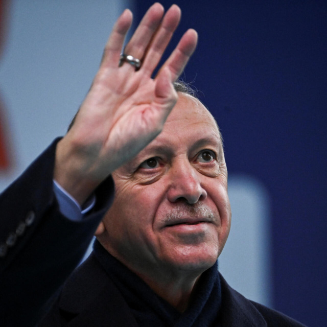 Le président Erdogan entame son troisième mandat dans une Turquie clivée Le président Erdogan entame son troisième mandat dans une Turquie clivée