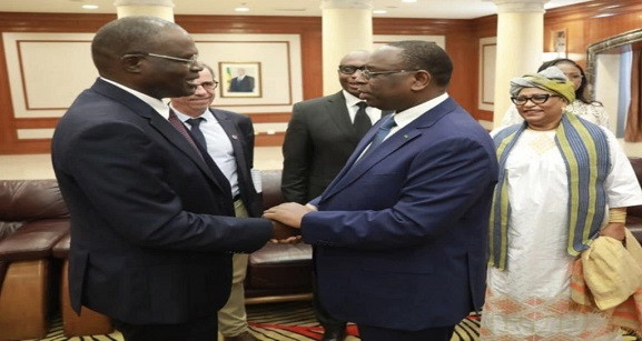 Taxawu Senegaal officialise sa participation au dialogue… Taxawu Senegaal officialise sa participation au dialogue…