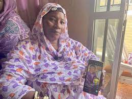 «Je l’aimais tellement»: au Sénégal, avec une famille endeuillée après les manifestations «Je l’aimais tellement»: au Sénégal, avec une famille endeuillée après les manifestations