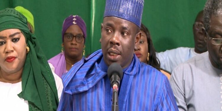 Le groupe parlementaire YAW au chevet de Walfadjri Le groupe parlementaire YAW au chevet de Walfadjri