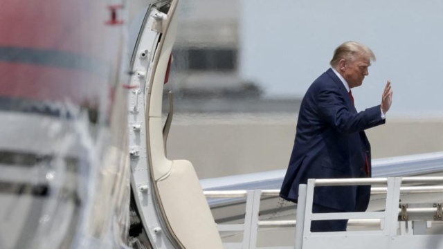 Donald Trump arrivé à Miami pour son audition