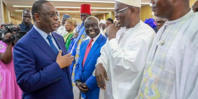 Dialogue politique : la position polémique de la Société civile sur la troisième candidature de Macky Sall Dialogue politique : la position polémique de la Société civile sur la troisième candidature de Macky Sall