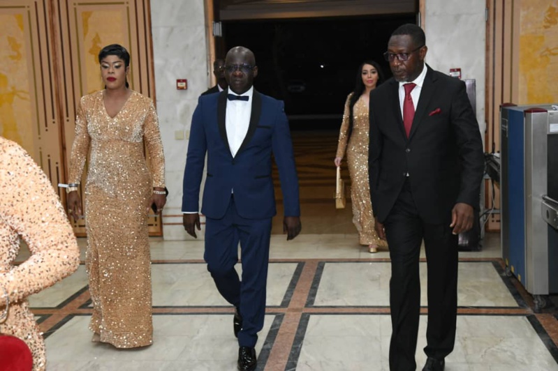 18 ème édition des Cauris d'Or- Les deux champions nationaux Youssou Ndour et Mbagnick Diop ont mis le feu au King Fahd Palace (IMAGES)