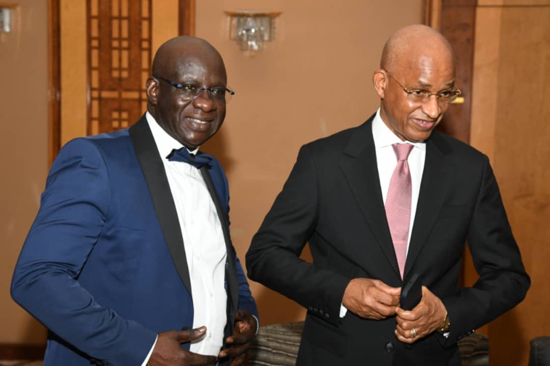 18 ème édition des Cauris d'Or- Les deux champions nationaux Youssou Ndour et Mbagnick Diop ont mis le feu au King Fahd Palace (IMAGES)