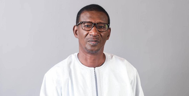 La fin des politiciens (Par Marie Teuw Niane) La fin des politiciens (Par Marie Teuw Niane)