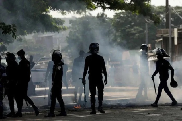 Ziguinchor : Affrontements entre forces de l’ordre et étudiants Ziguinchor : Affrontements entre forces de l’ordre et étudiants