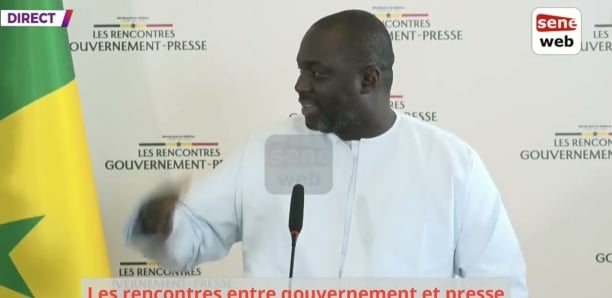 Chavirement d'une pirogue à Ouakam : « Il y a 16 décès et non 18 » (Abdou Karim Fofana) Chavirement d'une pirogue à Ouakam : « Il y a 16 décès et non 18 » (Abdou Karim Fofana)