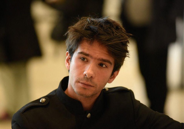 MAC de Reubeuss: Juan Branco extrait de sa cellule par la sûreté urbaine(Su) qui va l’entendre dans ses locaux MAC de Reubeuss: Juan Branco extrait de sa cellule par la sûreté urbaine(Su) qui va l’entendre dans ses locaux