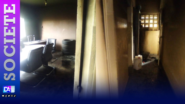 KOLDA : la station radio de la Rts attaquée au cocktail Molotov (chef de station). KOLDA : la station radio de la Rts attaquée au cocktail Molotov (chef de station).