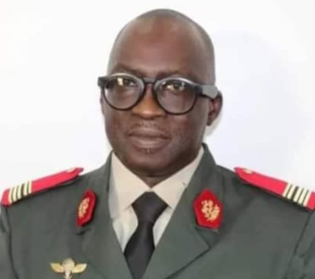 Le Médecin-Colonel Birahim Niang : Aucun lien avec Ousmane Sonko, contrairement aux rumeurs Le Médecin-Colonel Birahim Niang : Aucun lien avec Ousmane Sonko, contrairement aux rumeurs