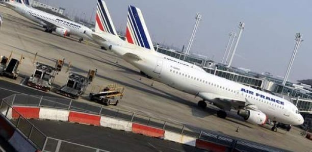 Mali: Bamako tape sur les "ailes" d’Air France, en pleine tension avec Paris