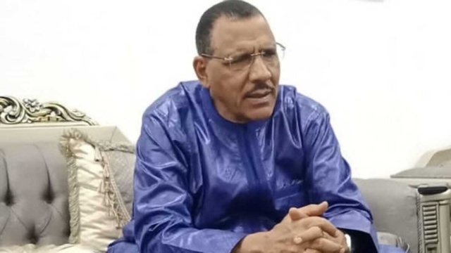 Niger: la junte entend «poursuivre» le président Mohamed Bazoum pour «haute trahison» Niger: la junte entend «poursuivre» le président Mohamed Bazoum pour «haute trahison»
