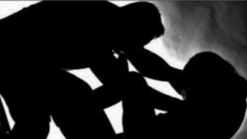 Parcelles Assainies: Une vacancière se fait violer par l’amant de sa mère Parcelles Assainies: Une vacancière se fait violer par l’amant de sa mère