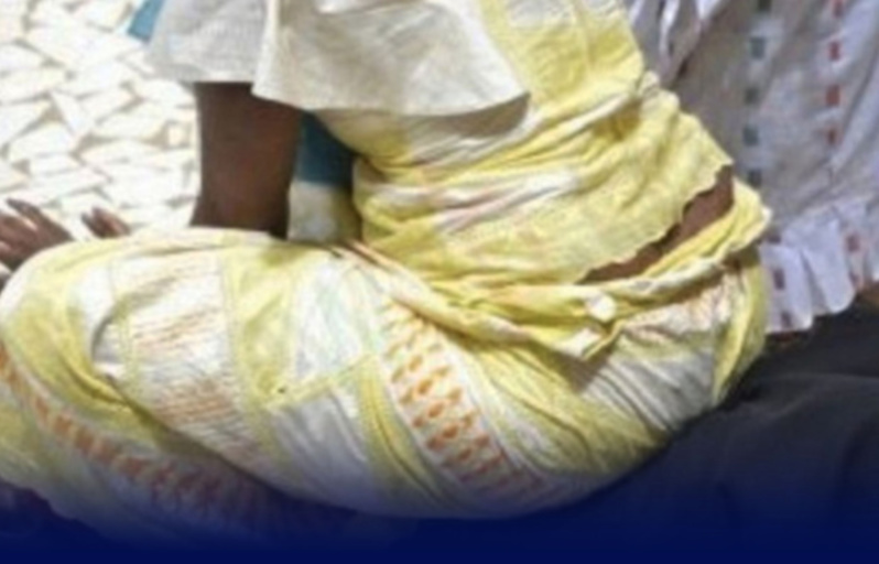 Bambilor : Dans une colère noire, la « ñareel » verse de l’eau bouillante sur sa co-épouse et son bébé ! Bambilor : Dans une colère noire, la « ñareel » verse de l’eau bouillante sur sa co-épouse et son bébé !