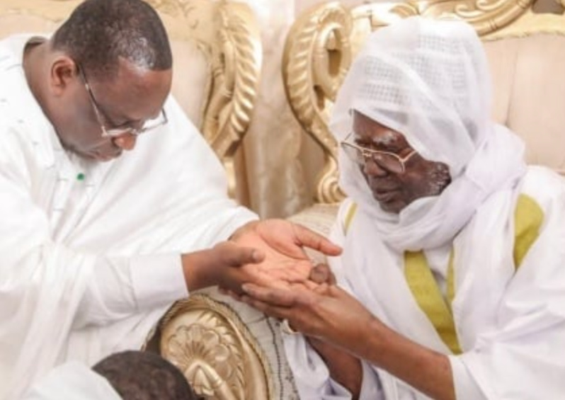 Magal 2023 : Macky Sall à Touba ce… Magal 2023 : Macky Sall à Touba ce…