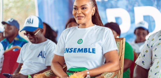 Gabon : La fille d'Ali Bongo félicite les putschistes Gabon : La fille d'Ali Bongo félicite les putschistes