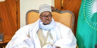 CÉRÉMONIE 18 SAFAR 2023 - Cheikh Bass aborde le manque d’ eau, les pluies le jour du Magal et la veille, les attaques essuyées par les chefs religieux, la quête du pouvoir, les affres vécues par Serigne Touba … CÉRÉMONIE 18 SAFAR 2023 - Cheikh Bass aborde le manque d’ eau, les pluies le jour du Magal et la veille, les attaques essuyées par les chefs religieux, la quête du pouvoir, les affres vécues par Serigne Touba …