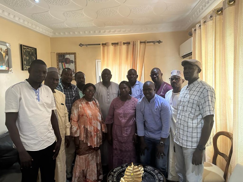 Moulaye Gueye,le maire de Diamniado à l'assaut des entreprises étrangères ! Moulaye Gueye,le maire de Diamniado à l'assaut des entreprises étrangères !