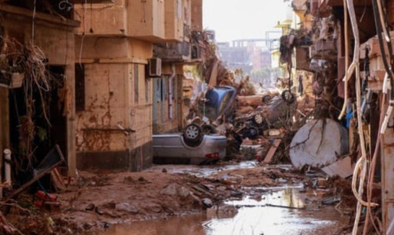 Inondations en Libye: plus de 3.800 morts, paysage apocalyptique Inondations en Libye: plus de 3.800 morts, paysage apocalyptique