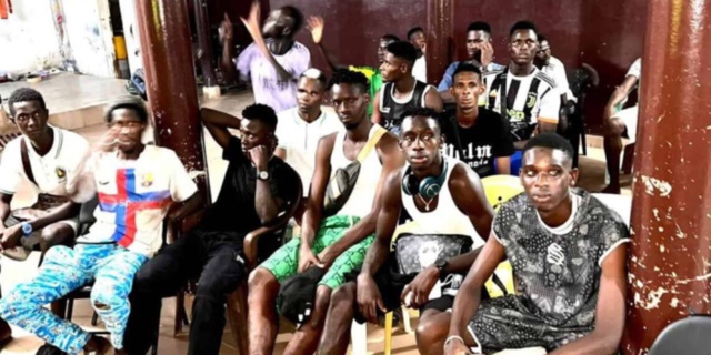 L’équipe nationale des sourds et Malentendants bloquée à Dakar faute de billets d’avion L’équipe nationale des sourds et Malentendants bloquée à Dakar faute de billets d’avion