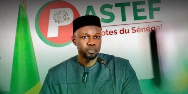 Sénégal: les collaborateurs d’Ousmane Sonko obtiennent des fiches de parrainage Sénégal: les collaborateurs d’Ousmane Sonko obtiennent des fiches de parrainage