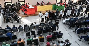 Guinée : après 2 mois, le procès du massacre du 28 septembre reprend Guinée : après 2 mois, le procès du massacre du 28 septembre reprend