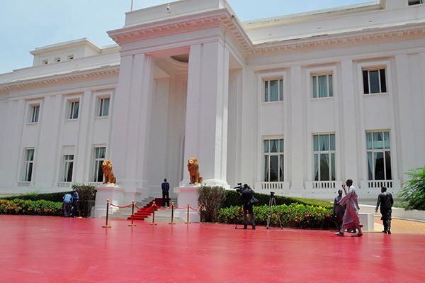 La liste de la nouvelle équipe gouvernementale du SÉNÉGAL La liste de la nouvelle équipe gouvernementale du SÉNÉGAL