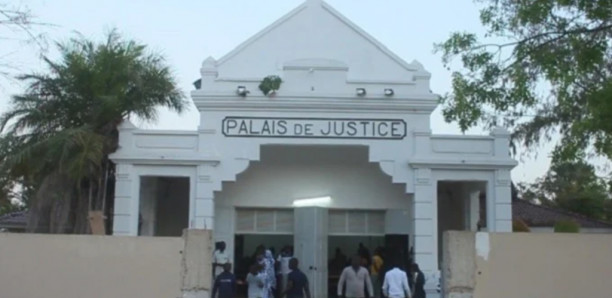 Récusation du juge Sabassy Faye : L'agent judiciaire de l'Etat s'est désisté (Média) Récusation du juge Sabassy Faye : L'agent judiciaire de l'Etat s'est désisté (Média)