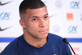LIGUE DES CHAMPIONS | POURQUOI KYLIAN MBAPPÉ (PSG) AIME TANT L'AC MILAN LIGUE DES CHAMPIONS | POURQUOI KYLIAN MBAPPÉ (PSG) AIME TANT L'AC MILAN