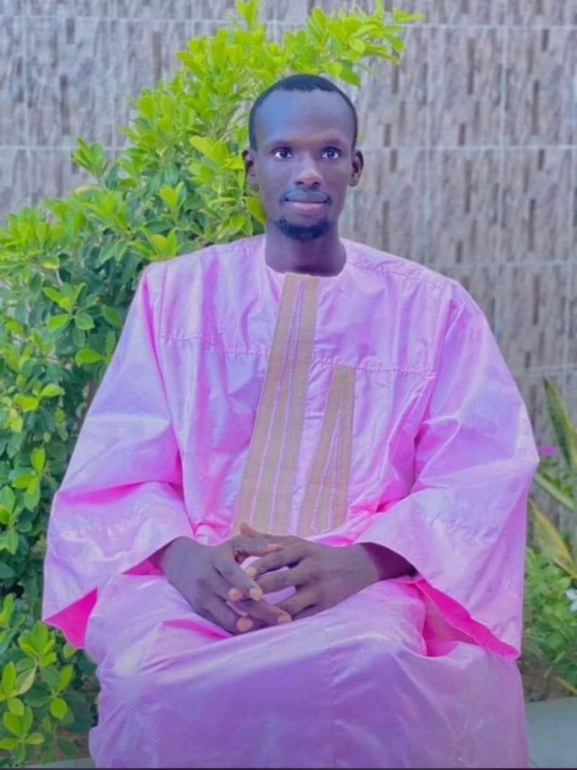 Voici l'une des dernières apparitions du défunt "patriote", Papito Kara, se lamentant du quotidien carcéral Voici l'une des dernières apparitions du défunt "patriote", Papito Kara, se lamentant du quotidien carcéral