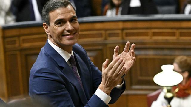 Longuement applaudi au Parlement, Pedro Sanchez a été reconduit à la tête de l'Espagne Longuement applaudi au Parlement, Pedro Sanchez a été reconduit à la tête de l'Espagne