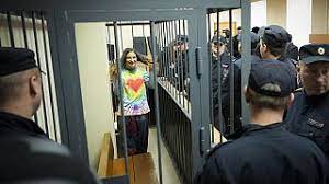 Russie : sept ans de prison pour s'être opposée à la guerre en Ukraine Russie : sept ans de prison pour s'être opposée à la guerre en Ukraine