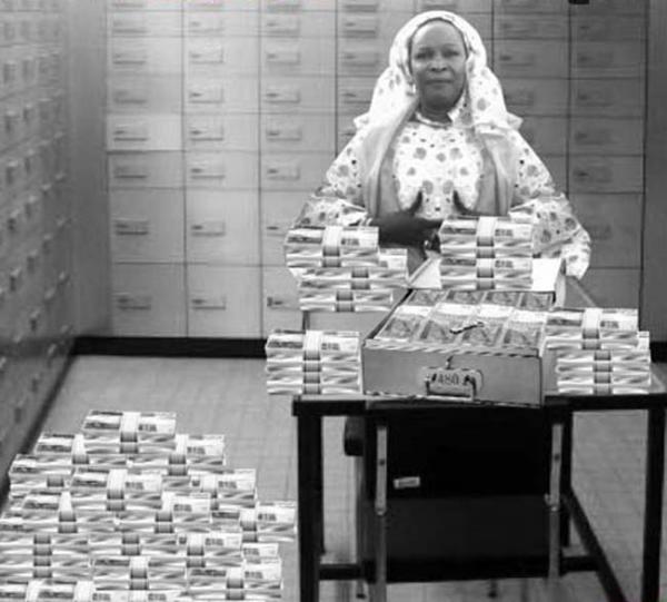 Procès Aida Ndiongue et Co renvoyé au 30 avril 2015 Procès Aida Ndiongue et Co renvoyé au 30 avril 2015