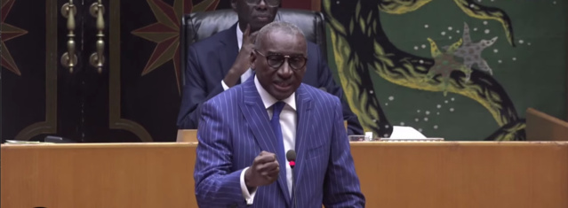Les contentieux Sonko, la présidentielle, verdict de la Cedeao : Ce qu'en dit le Ministre de l'Intérieur Les contentieux Sonko, la présidentielle, verdict de la Cedeao : Ce qu'en dit le Ministre de l'Intérieur