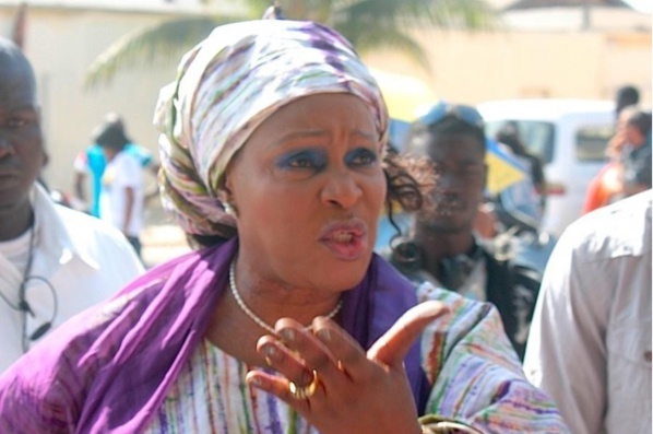 Le procès enrôlé et jugé dans le fond aujourd'hui :Aida Ndiongue et Cie seront enfin fixés sur leur sort le 28 Mai prochain Le procès enrôlé et jugé dans le fond aujourd'hui :Aida Ndiongue et Cie seront enfin fixés sur leur sort le 28 Mai prochain