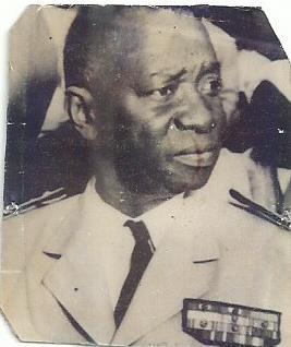 SOUVENIR 02 MAI 1998 – 2 MAI 2015 Voilà 17 ans que nous quittait notre regretté époux, père,grand-père, beau-père, parent et Ami SOUVENIR 02 MAI 1998 – 2 MAI 2015 Voilà 17 ans que nous quittait notre regretté époux, père,grand-père, beau-père, parent et Ami