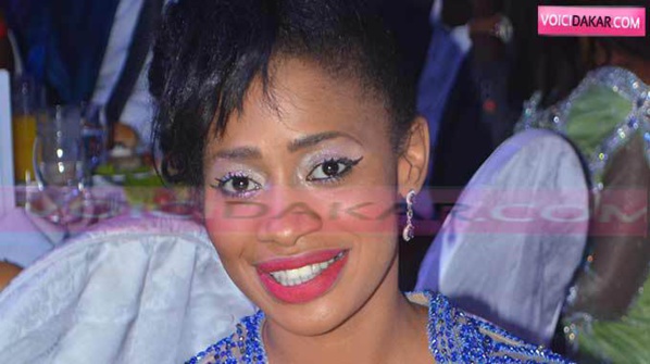 Amina Niasse, la fille de Ahmed Khalifa Niasse Amina Niasse, la fille de Ahmed Khalifa Niasse