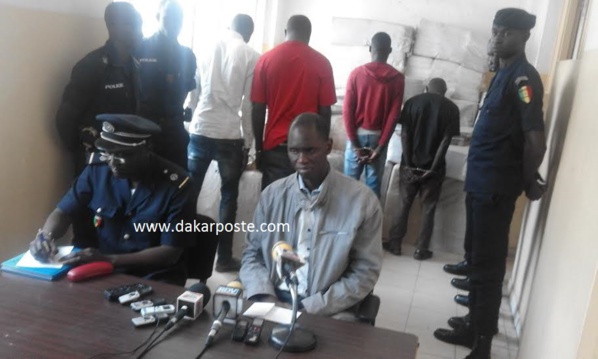 L'OCRTIS fait tomber 4 Sénégalais :Comment les hommes du commissaire Ndour ont réussi à saisir plus d'une tonne de chanvre L'OCRTIS fait tomber 4 Sénégalais :Comment les hommes du commissaire Ndour ont réussi à saisir plus d'une tonne de chanvre