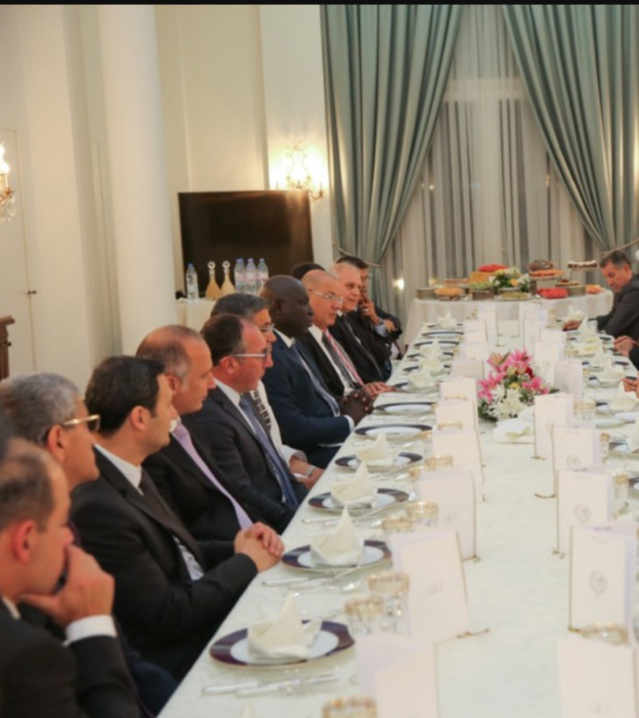 Les lobbyistes libanais et leur jeu double tranchant dans l'élection présidentielle sénégalaise Les lobbyistes libanais et leur jeu double tranchant dans l'élection présidentielle sénégalaise